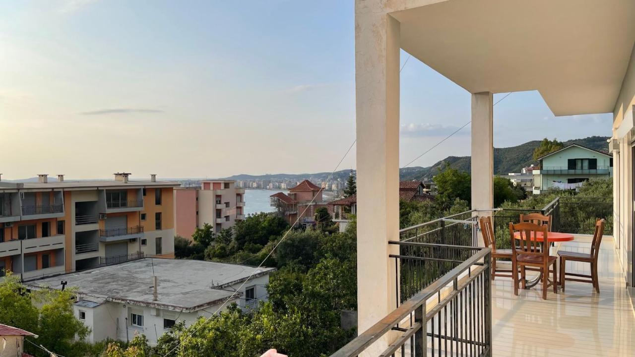 Kondo Stays - Azure Apartments Vlora Kültér fotó