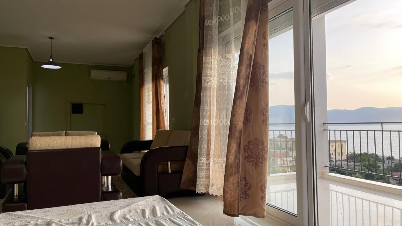 Kondo Stays - Azure Apartments Vlora Kültér fotó