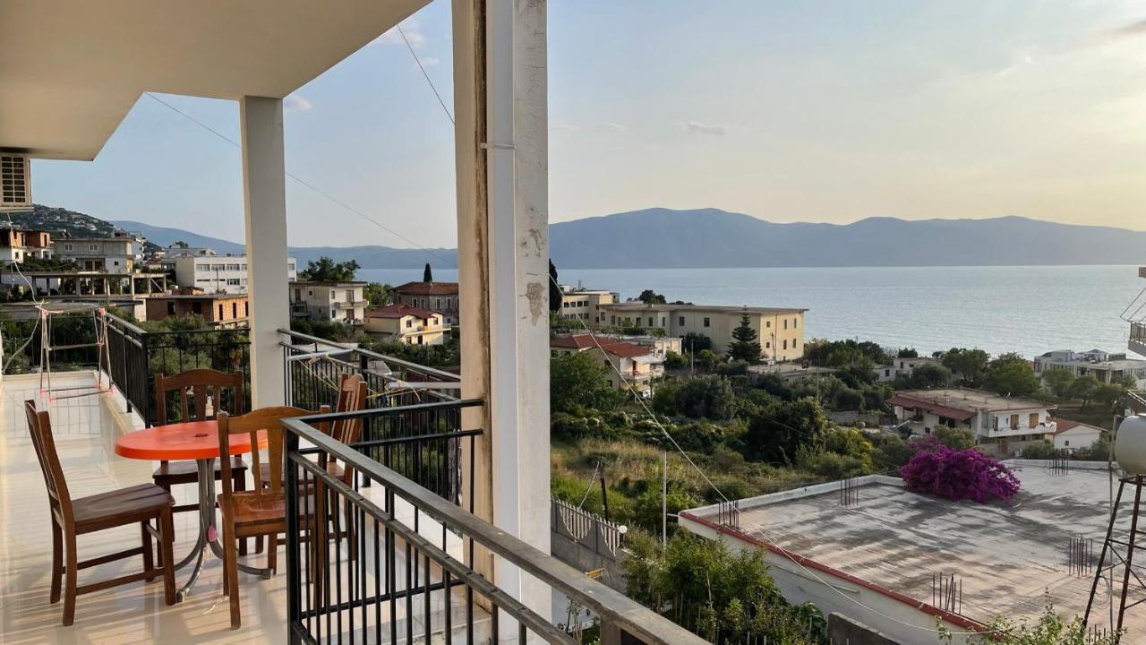 Kondo Stays - Azure Apartments Vlora Kültér fotó