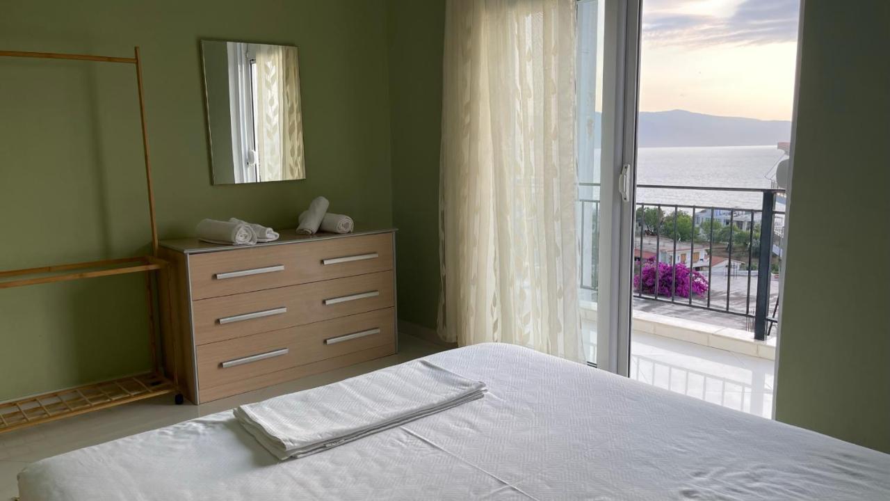 Kondo Stays - Azure Apartments Vlora Kültér fotó