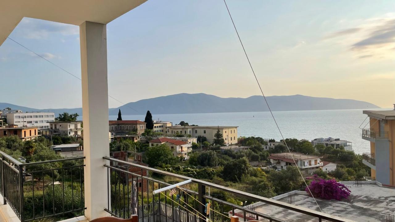 Kondo Stays - Azure Apartments Vlora Kültér fotó